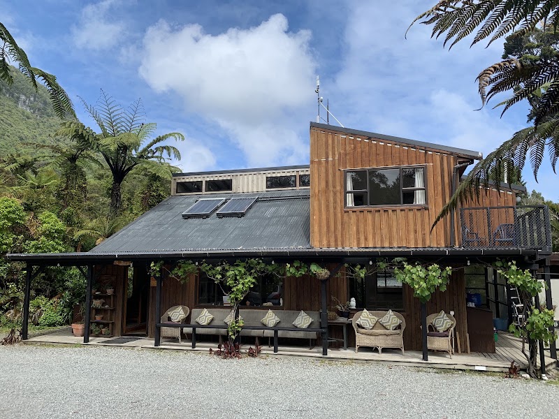 Te Nikau Retreat - Te Nikau Retreat, 19 Hartmount Place, Te Miko 7873, New Zealand
