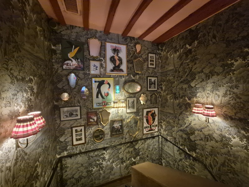 Brasserie des Prés - Brasserie des Prés 6 Cr du Commerce Saint-André, 75006 Paris, France