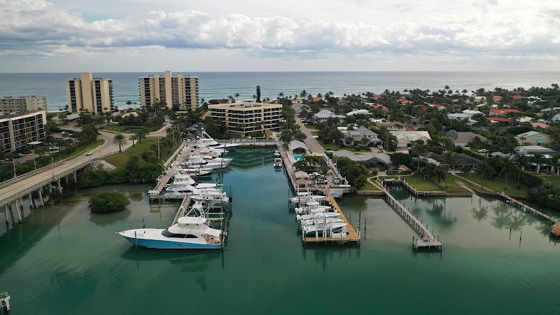 Jib Yacht Club & Marina - Jib Yacht Club & Marina 46 S Beach Rd, Tequesta, FL 33469, USA