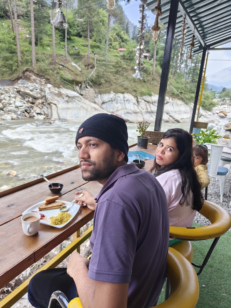 Asherwoods cafe, cottages and camps - Asherwoods cafe, cottages and camps Village katagla, Kasol, Himachal Pradesh 175105, India