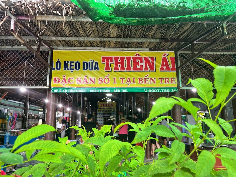 Thien Ai Coconut Candy Oven - Thien Ai Coconut Candy Oven, 89JF+P8J, Phu Tuc, Vinh Long, Vietnam