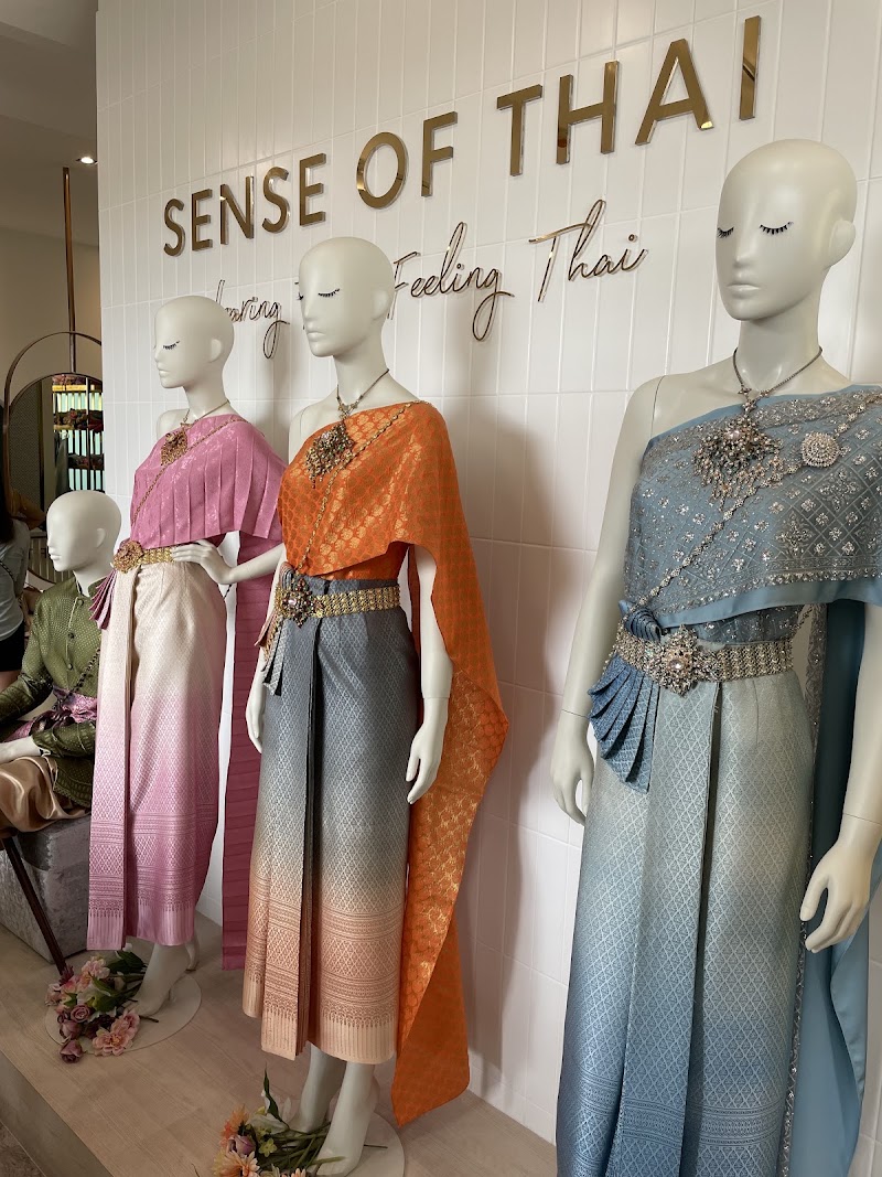 Sense of Thai : Thai Costume Rental - Sense of Thai : Thai Costume Rental, 11, 1 Maharaj - Tha Tien, Khwaeng Phra Borom Maha Ratchawang, Khet Phra Nakhon, Krung Thep Maha Nakhon 10200, Thailand