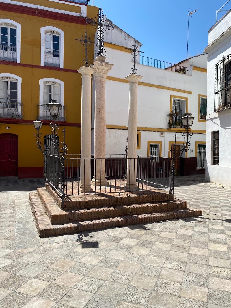 Las Cruces - Las Cruces C. Cruces, 10, Casco Antiguo, 41004 Sevilla, Spain