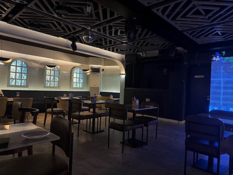 By Chance - Resto Pub - By Chance - Resto Pub No 51 & 52, Brigade Rd, Shanthala Nagar, Ashok Nagar, Bengaluru, Karnataka 560001, India
