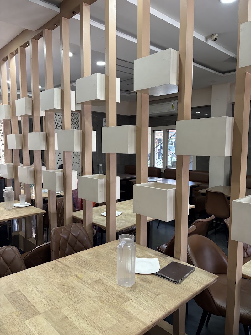 Anandan Vaasavi Vegetarian Restaurant - Anandan Vaasavi Vegetarian Restaurant National Highway 205, Srinivasa Nagar, Ramchandra Nagar, Tirupati, Andhra Pradesh 517507, India