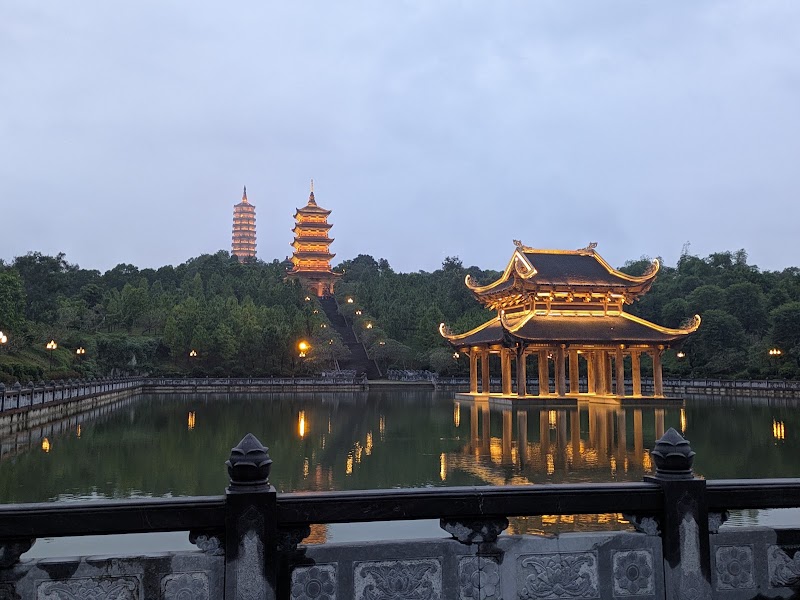 Ninh Binh Tours - Authentic Adventures - Ninh Binh Tours - Authentic Adventures, Tam Coc Rd, Đam Khê Trong, Nam Hoa Lư, Ninh Bình, Vietnam