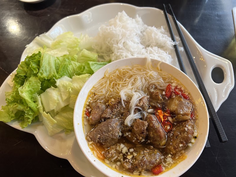 Love Hanoi Restaurant - Love Hanoi Restaurant P. Đào Duy Từ/56 P. Hàng Buồm, Phố cổ Hà Nội, Hoàn Kiếm, Hà Nội, Vietnam