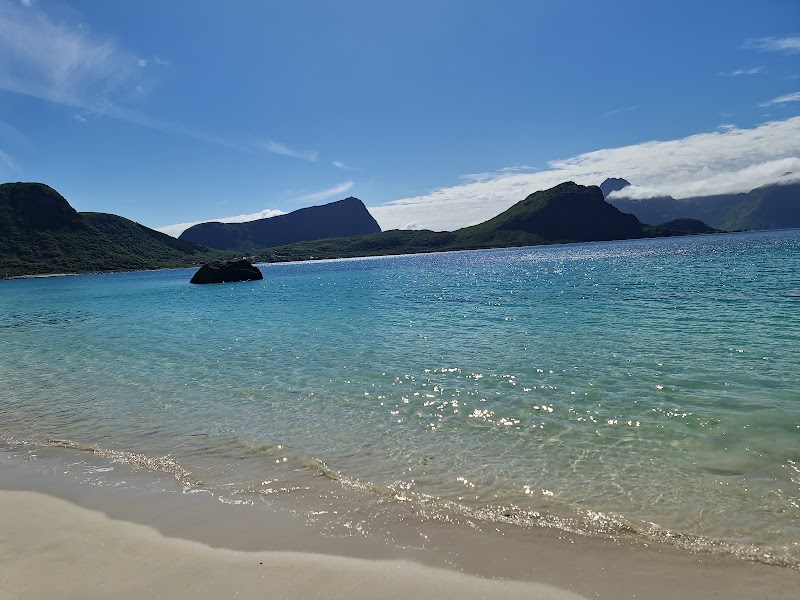 Haukland Beach - Haukland Beach Uttakleivveien 72, 8370 Leknes, Norway