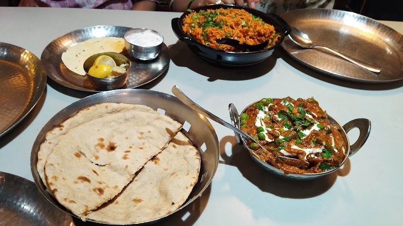 Bharat Cafe - Bharat Cafe Shraddhanand Rd, opp. Ghatkopar Railway Station, Kapol wadi, Ghatkopar West, Mumbai, Maharashtra 400086, India
