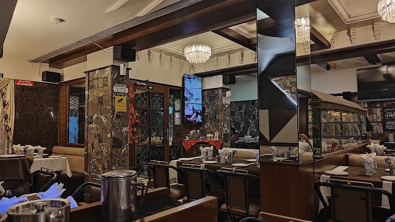 Vishwa Bharat Fine Dine - Vishwa Bharat Fine Dine Shop No 1, Laxmi Shopping Centre, 2 & 3, HD Road, near Railway Station, Bhatwadi, Kapol wadi, Ghatkopar West, Mumbai, Maharashtra 400086, India