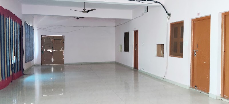Tripathi Lodge - Tripathi Lodge, Near Ramghat 100 meter, &, kamadgiri parvat 1 km, Kamtanath mandir, 200 meter Busstand, Ram Ghat Rd, Kashavgarh, Chitrakoot, Madhya Pradesh 485334, India
