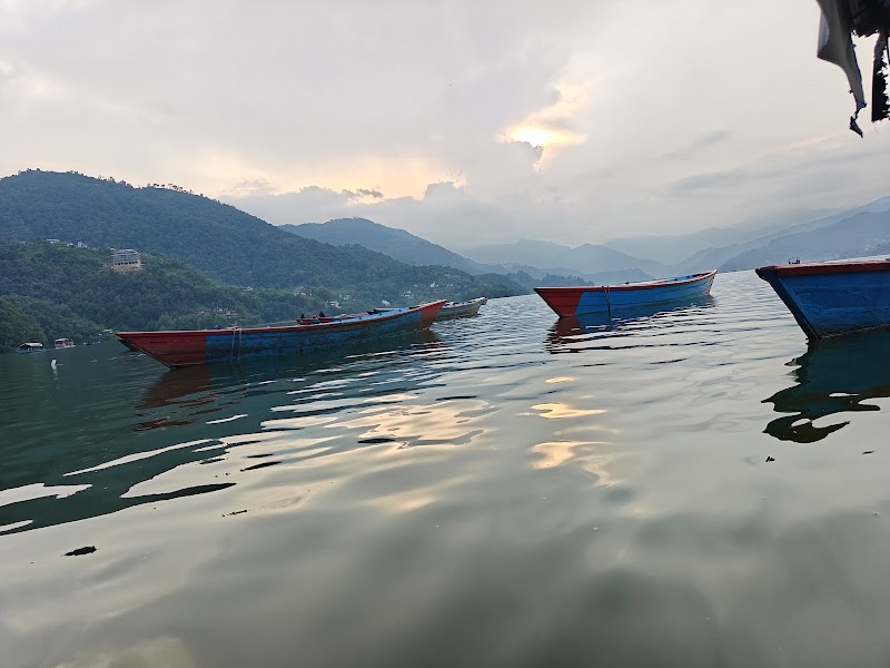 Phewa Taal Boating - Phewa Taal Boating, 6X54+64H, Pokhara 33700, Nepal