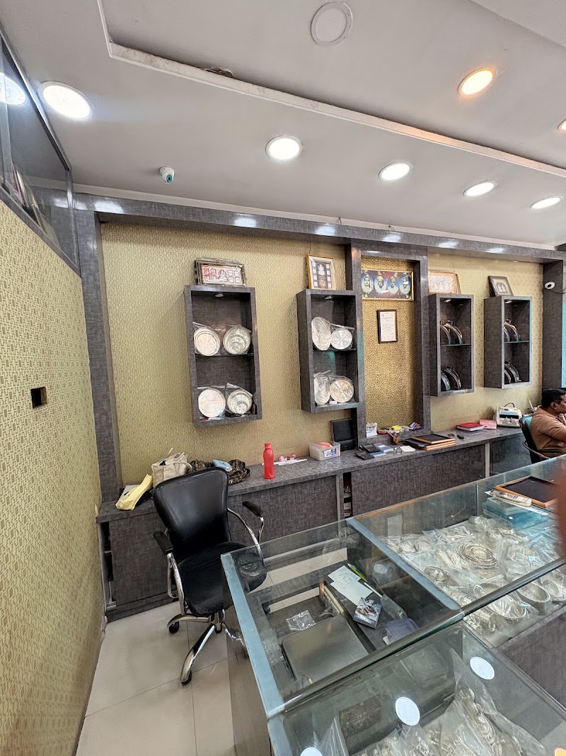 Shri Megh Naini Jewellers - Shri Megh Naini Jewellers, Jeevan Bima Marg, Pandri, Raipur, Chhattisgarh 492004, India