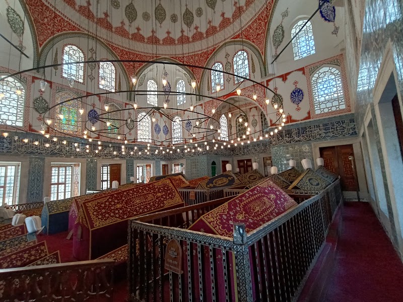 Suleymaniye Mosque - Suleymaniye Mosque, Süleymaniye, Prof. Dr. Sıddık Sami Onar Cd. No:1, 34116 Fatih/İstanbul, Türkiye