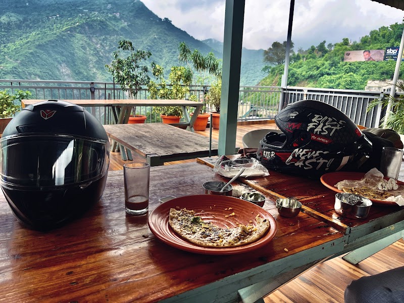 SUNRISE CAFE - SUNRISE CAFE, Datyar, Himachal Pradesh 173220, India