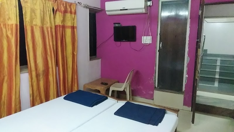 HOTEL BLUE HEAVEN - HOTEL BLUE HEAVEN Jail Rd, Kutchery Chowk, Devendra Nagar, Raipur, Chhattisgarh 492001, India