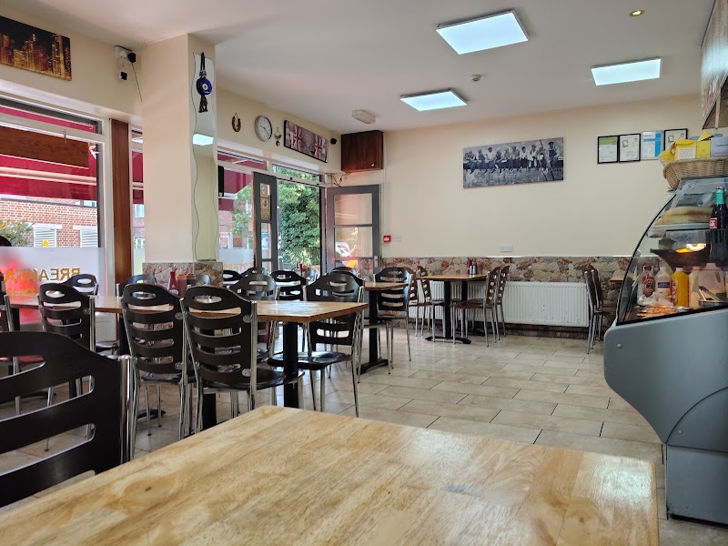 The Bankside Cafe. - The Bankside Cafe. 4, 2-3 Hatfields, London SE1 8DQ, UK