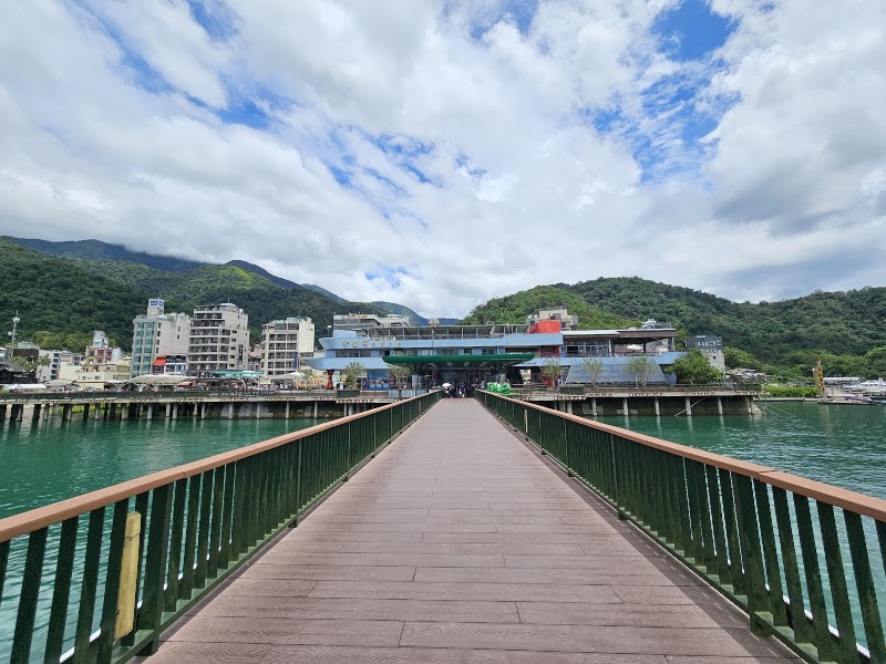 Ita Thao Pier Plaza - Ita Thao Pier Plaza Riyue Village, Yuchi Township, Nantou County, Taiwan 555