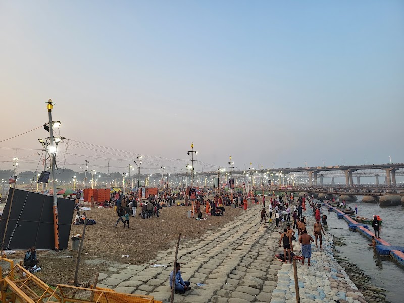 Dashashwamedh Ghat - Dashashwamedh Ghat Sector 4, Daraganj, Prayagraj, Uttar Pradesh 211006, India