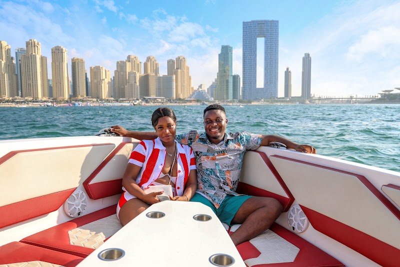Sea Life WaterSports Dubai, Parasailing, Jet Ski, Efoil, Boat & Yacht - Sea Life WaterSports Dubai, Parasailing, Jet Ski, Efoil, Boat & Yacht Dubai harbor - Marsa Dubai - Dubai International Marine Club - Dubai - United Arab Emirates