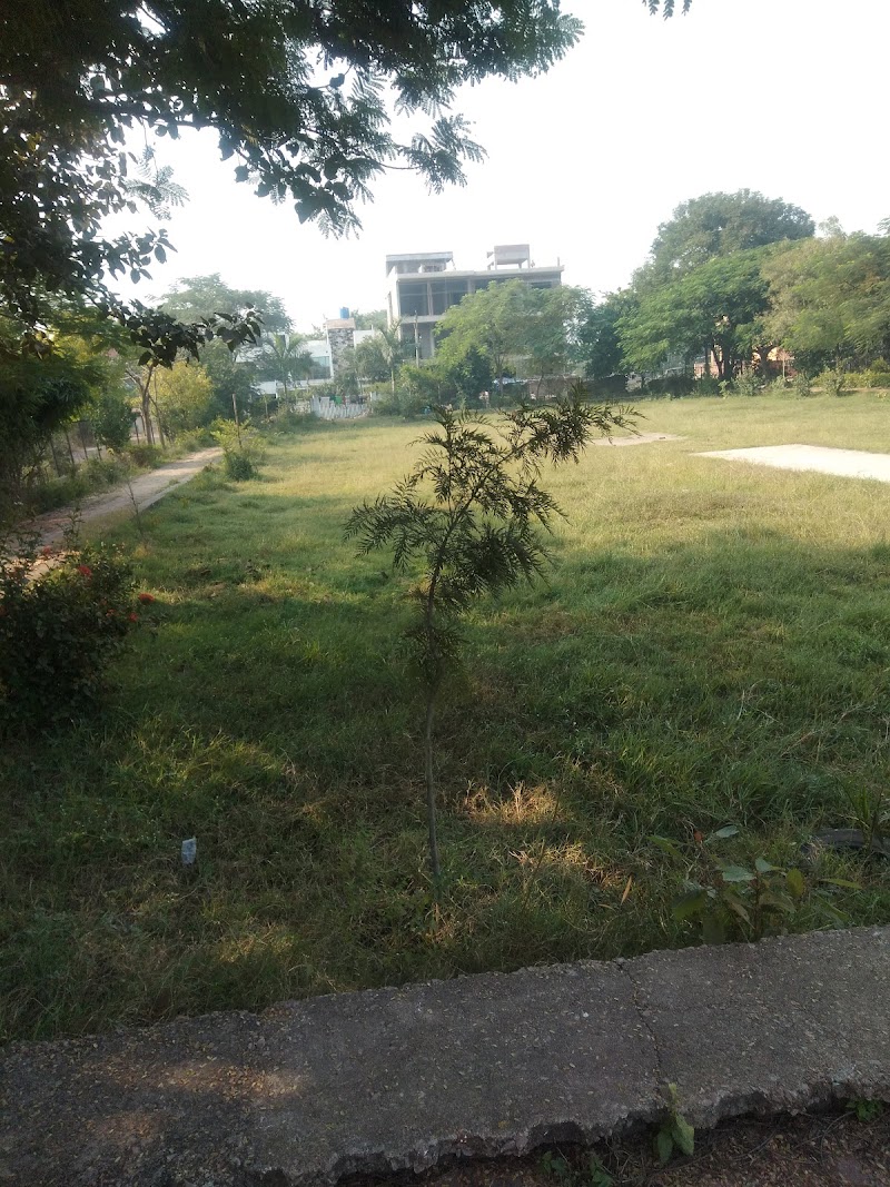 Bal Udyan Garden - Bal Udyan Garden, 683J+94F, Nehru Nagar, Bhilai, Chhattisgarh 490020, India