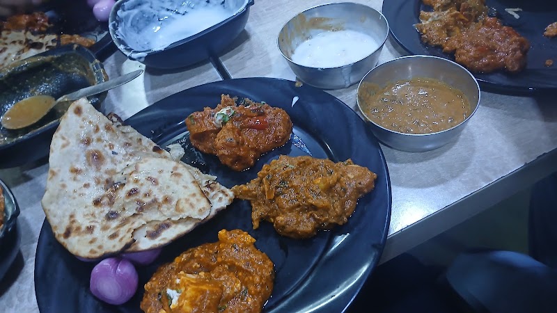 Apni Rasoi - Pure Vegetarian Restaurant in Vijay Nagar - Apni Rasoi - Pure Vegetarian Restaurant in Vijay Nagar F-18, opp. NDPL Office, Hudson Lane, Vijay Nagar, Delhi, 110033, India