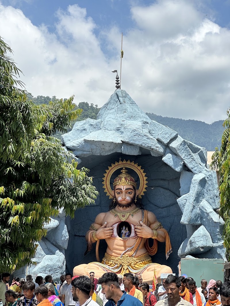 Parmarth Niketan Ashram - Parmarth Niketan Ashram Main Market Road, near Ram Jhula, Swarg Ashram, Rishikesh, Uttarakhand 249304, India