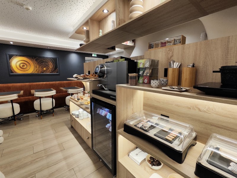 Le 55 Montparnasse Hôtel - Le 55 Montparnasse Hôtel 55 Rue de Plaisance, 75014 Paris, France