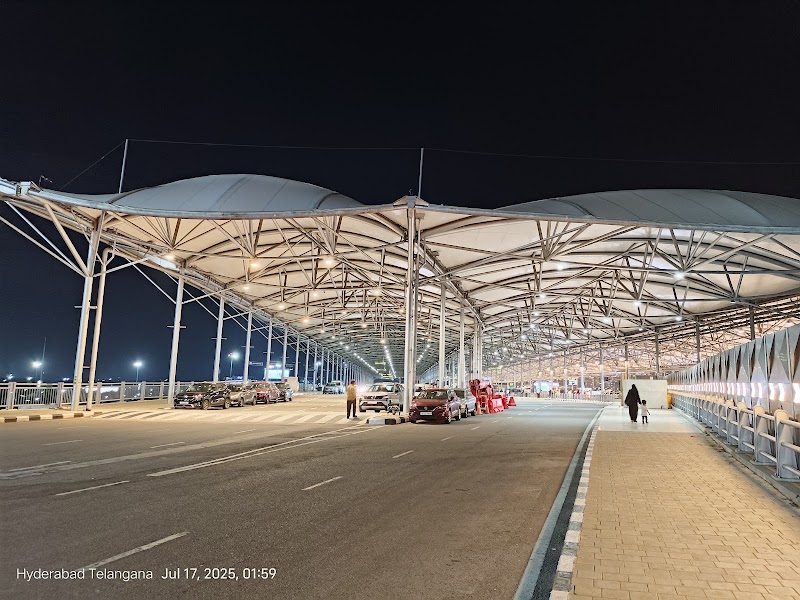 Rajiv Gandhi International Airport - Rajiv Gandhi International Airport Shamshabad, Hyderabad, Telangana 500409, India