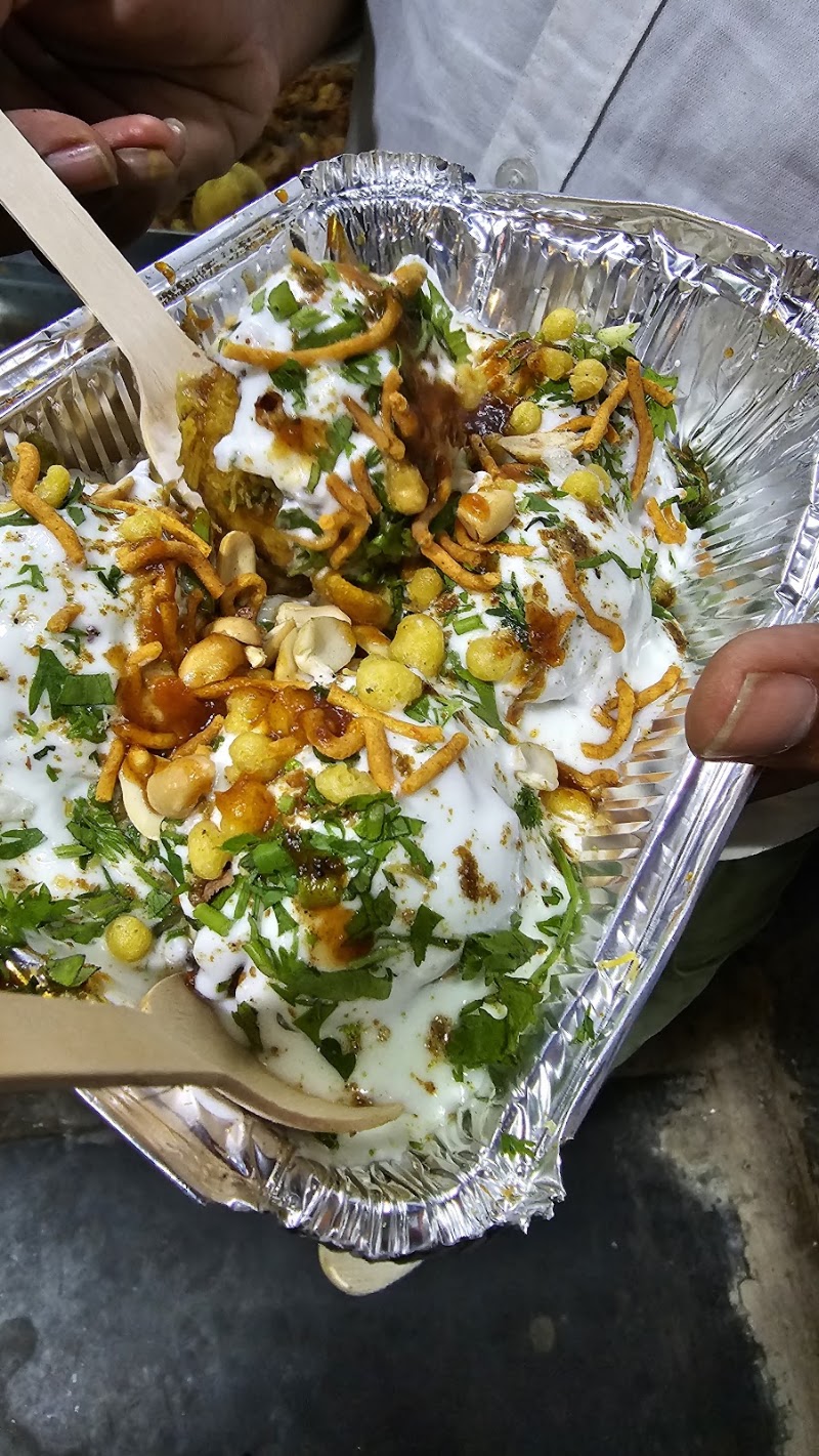 Maharashtra Chana Bhandar - Maharashtra Chana Bhandar, 79, Pali Mala Rd, Pali Village, Khar West, Mumbai, Maharashtra 400050, India