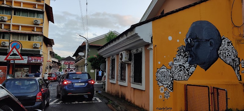 FRWJ+38R - FRWJ+38R, E-212, Rua 31 de Janeiro, Fontainhas (quarter), Altinho, Panaji, Goa 403001, India