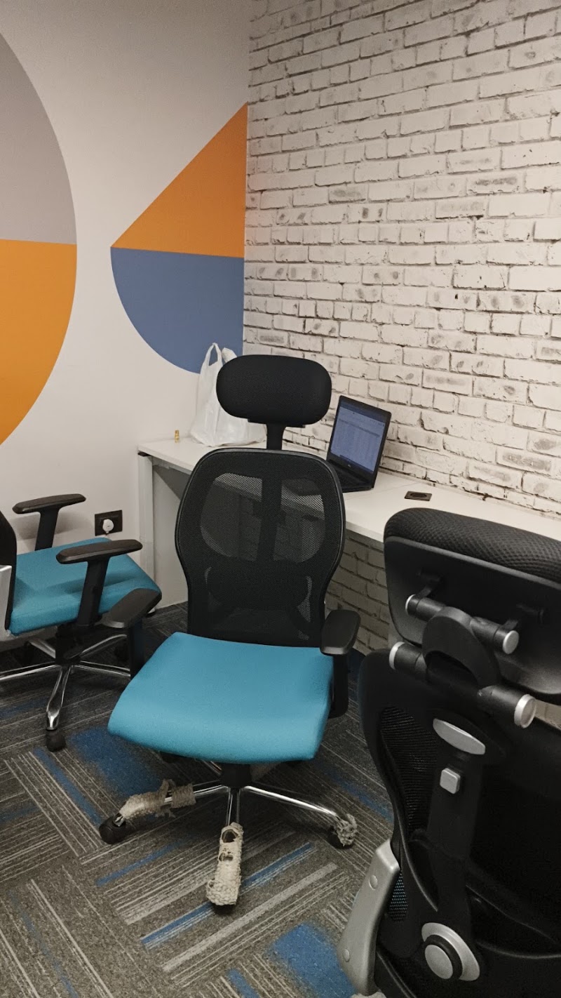 Coworkkeys - Coworkkeys 10, Poorvi Marg, DLF Phase 2, Sector 25, Gurugram, Haryana 122002, India