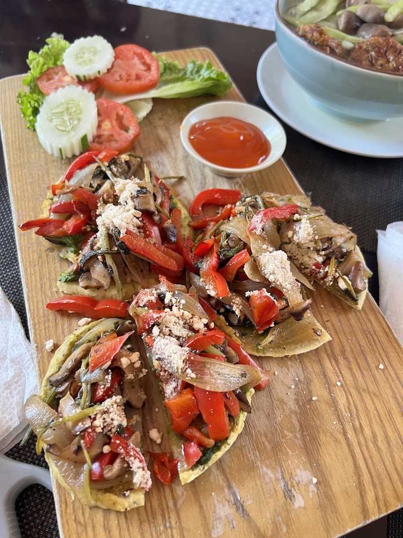 Sanur Resto - Melayu & VN Halal Cuisine - Sanur Resto - Melayu & VN Halal Cuisine 1 P. Tống Duy Tân, Hoàn Kiếm, Hà Nội 100000, Vietnam