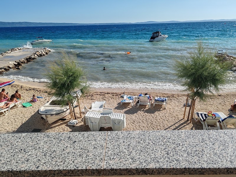 Apartments Leo - Apartments Leo Cesta Svetog Martina 10, 21312, Podstrana - Grbavac, Croatia