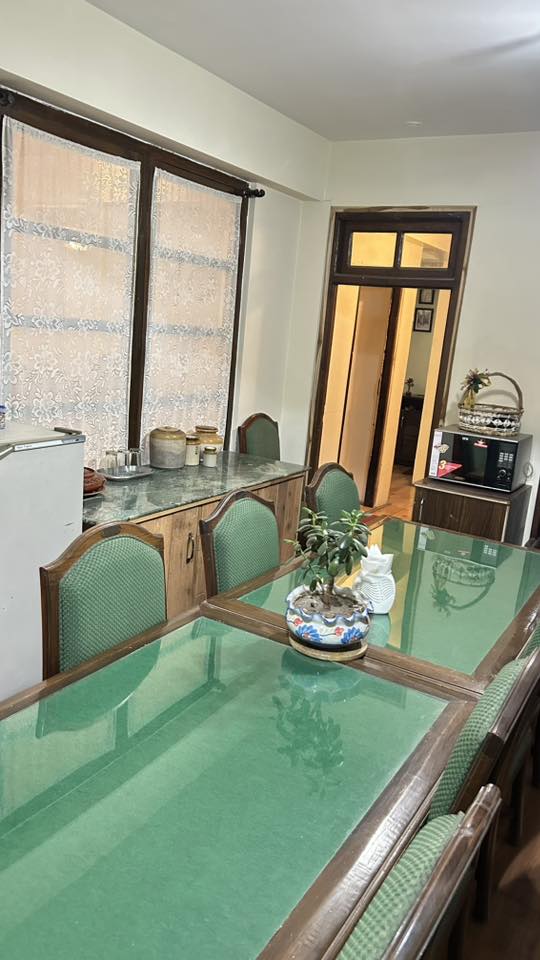 Lloyd’s Vintage Home - Lloyd’s Vintage Home, Kailash View estate, Bhowali, Sukha, Uttarakhand 263132, India