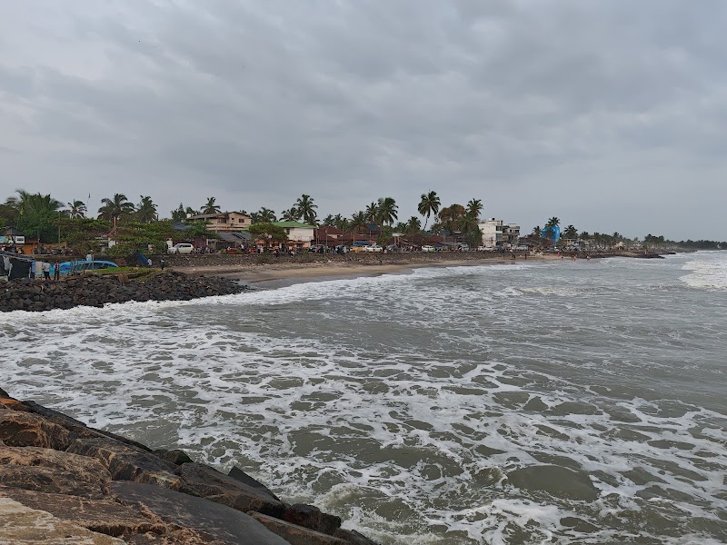 Mughadar Beach - Mughadar Beach, 6QPG+W76, Thekepuram, Kuttichira, Kozhikode, Kerala 673001, India