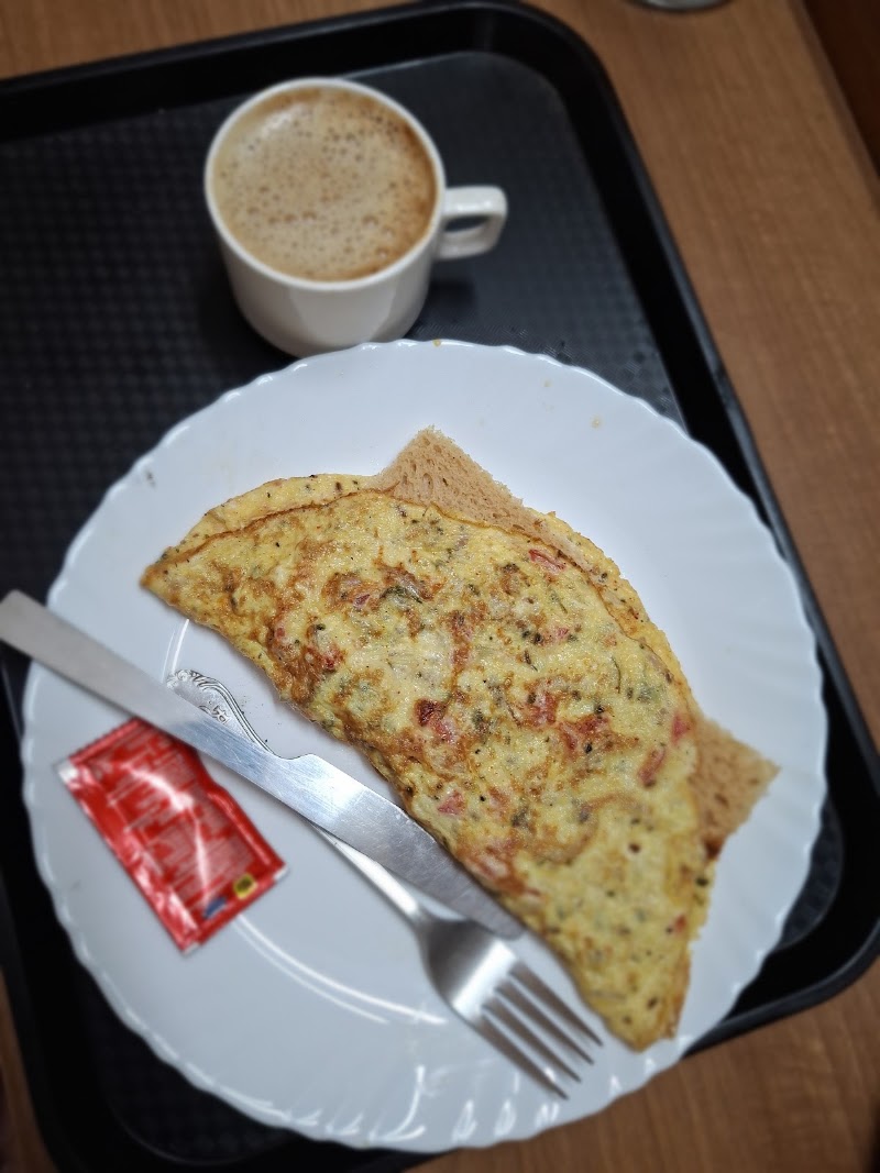 Off the trail cafe - Off the trail cafe, Bakrota hill, Dhupguri, Dalhousie, Himachal Pradesh 176304, India