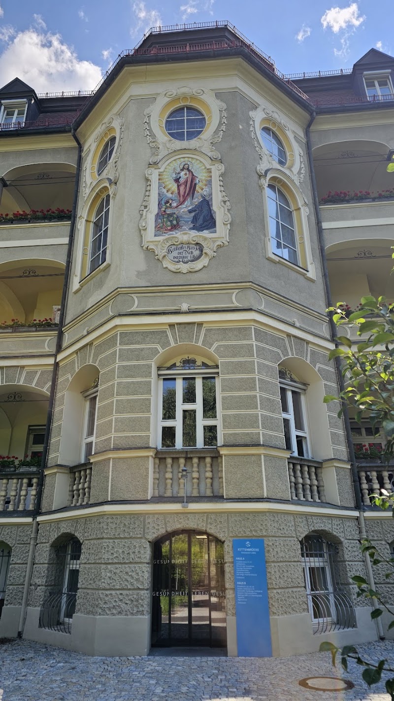 Privatklinik Kettenbrücke - Innsbruck - Privatklinik Kettenbrücke - Innsbruck Haupthaus Sennstraße 1, Sennstraße 3/Haus C, 6020 Innsbruck, Austria