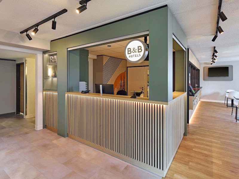 B&B HOTEL Köln-Marsdorf - B&B HOTEL Köln-Marsdorf Toyota-Allee 40-42, 50858 Köln, Germany