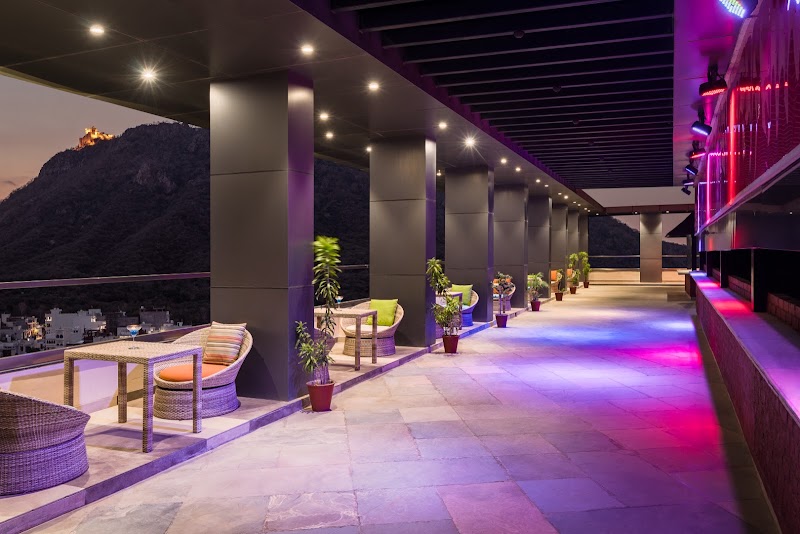 jüSTa Sajjangarh Resort & Spa - jüSTa Sajjangarh Resort & Spa Main Gate, Biological Park, Sajjangarh Rd, Eklavya Colony, Udaipur, Kodiyat, Rajasthan 313001, India