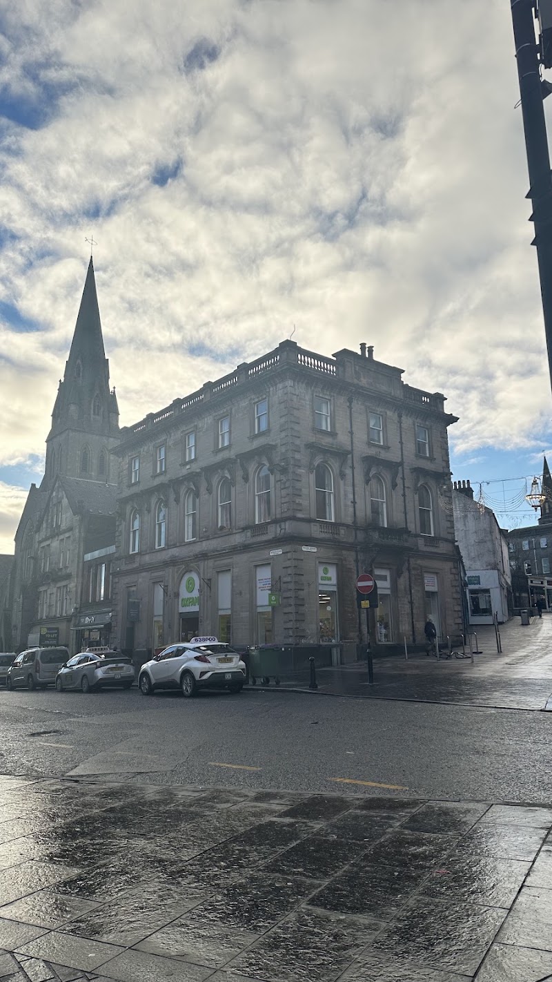 Stirling Railway Station - Stirling Railway Station, Goosecroft Rd, Stirling FK7 7NU, UK
