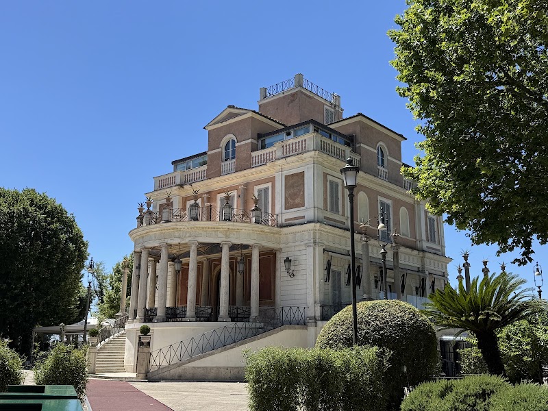 Casina Valadier - Casina Valadier, Piazza Bucarest, 00187 Roma RM, Italy