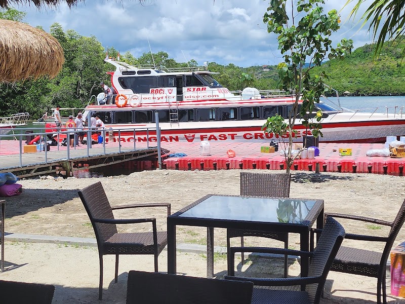 Rocky Fast Boat Harbour Pickup Point - Rocky Fast Boat Harbour Pickup Point, Unnamed Road, 8F85+FQ3, Jungutbatu, Nusa Penida, Klungkung Regency, Bali 80771, Indonesia