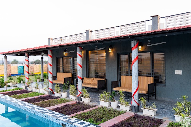 ELIVAAS Batlaw Classic Retreat - 5 BHK Farmstay with Private Pool in Gurugram - ELIVAAS Batlaw Classic Retreat - 5 BHK Farmstay with Private Pool in Gurugram, bhelpa greens, Batlaw Classic Retreat Farm, near Maruti Kunj, Gurugram, Sehjawas, Haryana 122102, India