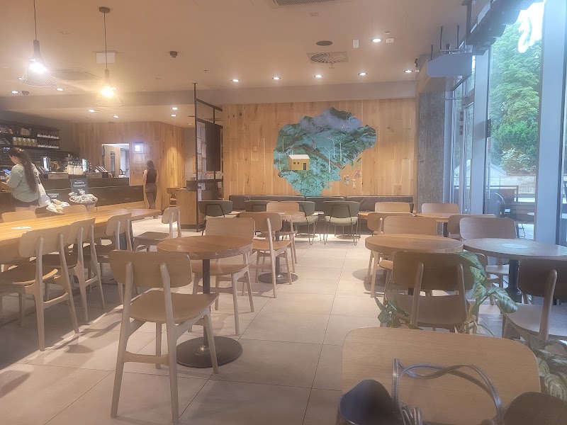 Starbucks - Starbucks, Vinohradská 2828/151, Žižkov, 281 51 Praha-Praha 3, Czechia