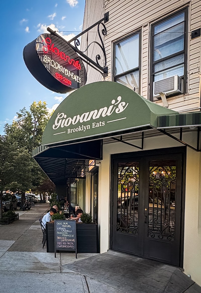 Giovanni's Brooklyn Eats