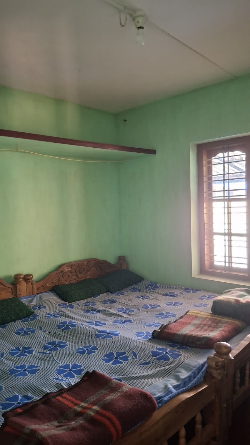 Ravish kudremuka Homestay - Ravish kudremuka Homestay, Peak, Balagal Mullodi Rd, Mullodi, Kudremukha, Kalasa, Karnataka 577124, India