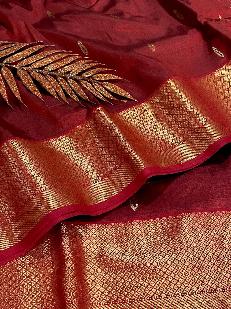 Pawar Handloom by Gaurav Pawar ™ - Pawar Handloom by Gaurav Pawar ™ HOUSE NO 1064, behind RANJEET HANUMAN TEMPLE, Sector B, Gumasta Nagar, Scheme 71, Indore, Madhya Pradesh 452009, India