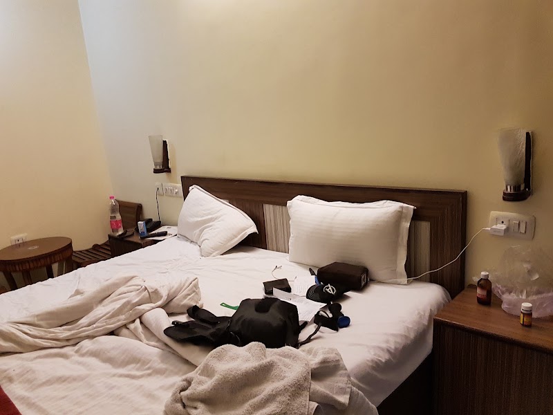 Hotel Luck Residency (Open Now ) - Hotel Luck Residency (Open Now ), airport zone, A-392/1, Rd Number 1, Block B, Mahipalpur Extension, Mahipalpur, New Delhi, Delhi 110037, India