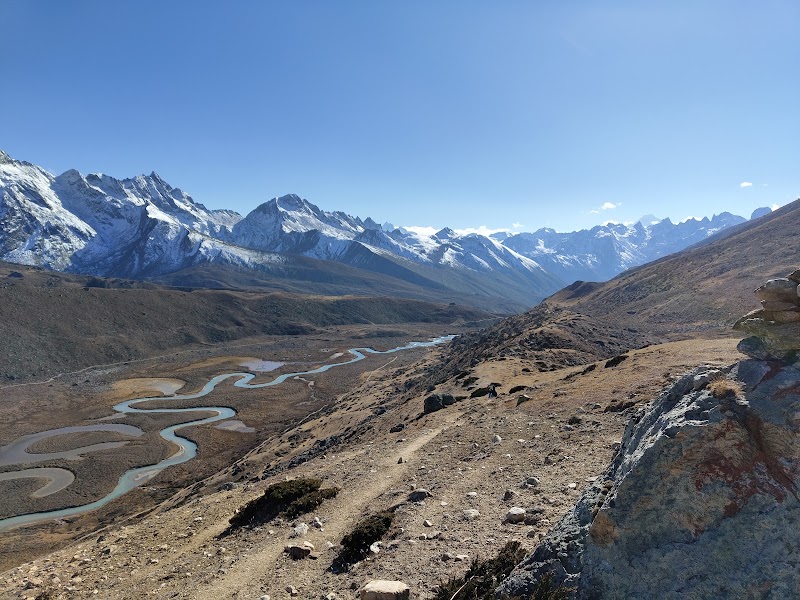 Tag Along Trips - Tag Along Trips Tag Along Backpackers, Development Area, beside Punjab & Sindh Bank, Gangtok, Sikkim 737101, India